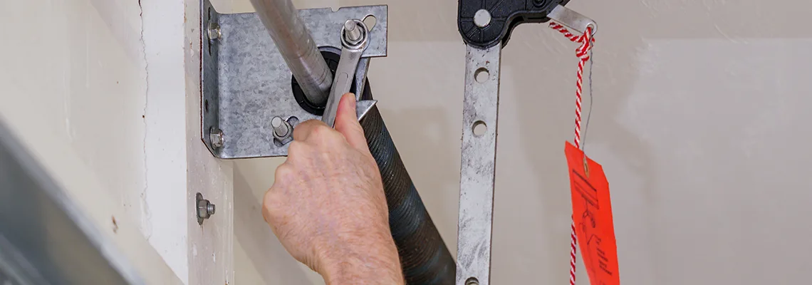 Fix Residential Garage Door in Waterloo, Ontario