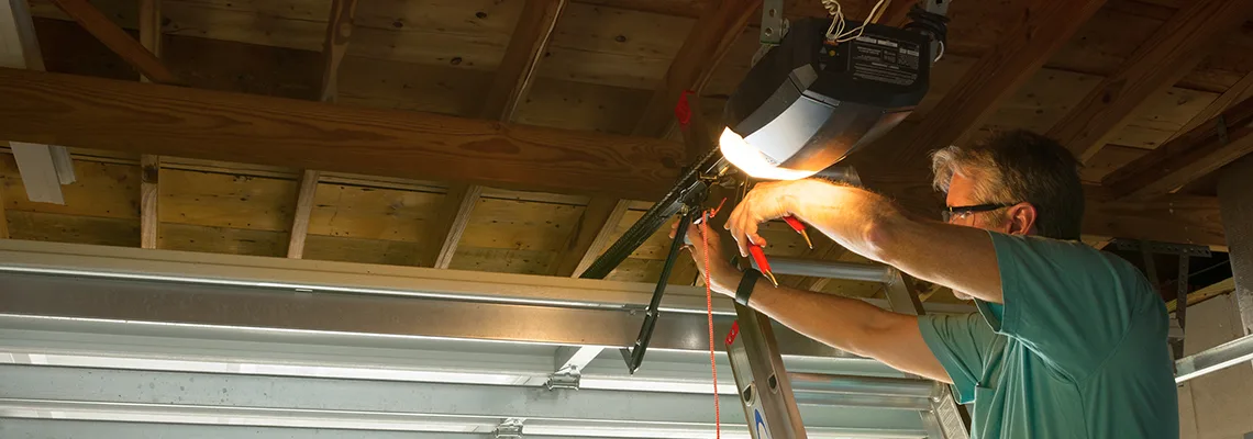 Garage Door Panel Troubleshooting in Waterloo, Ontario
